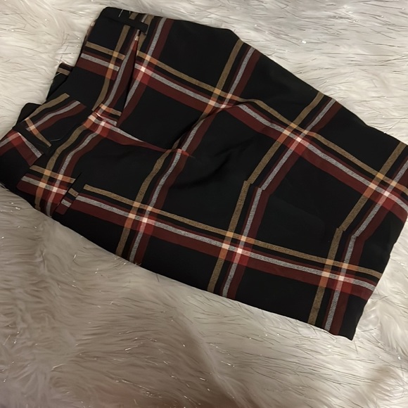 Loft mid ride ankle plaid pants (12) - Picture 6 of 8